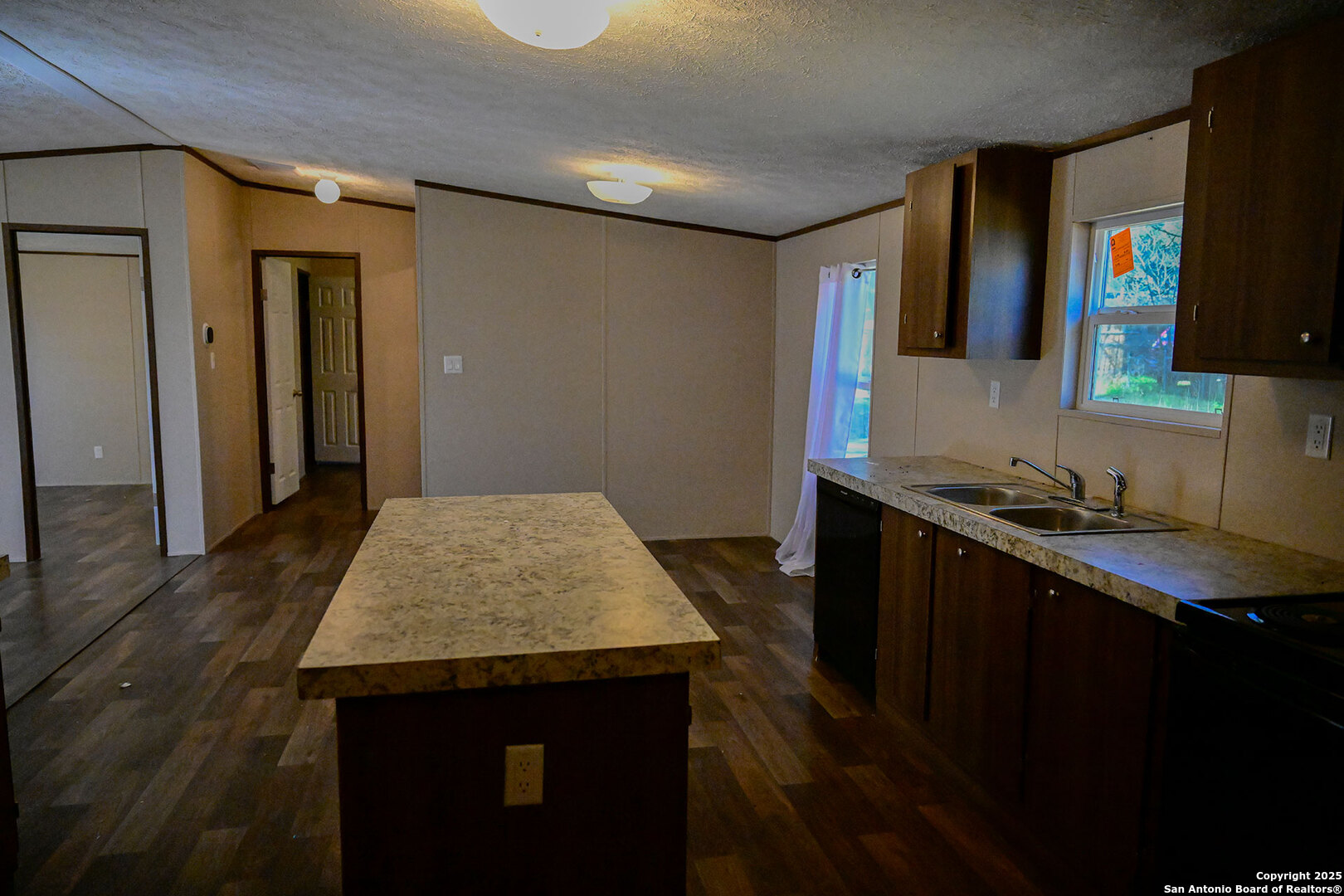 909 Pine Eagle Lane San Antonio TX 78260