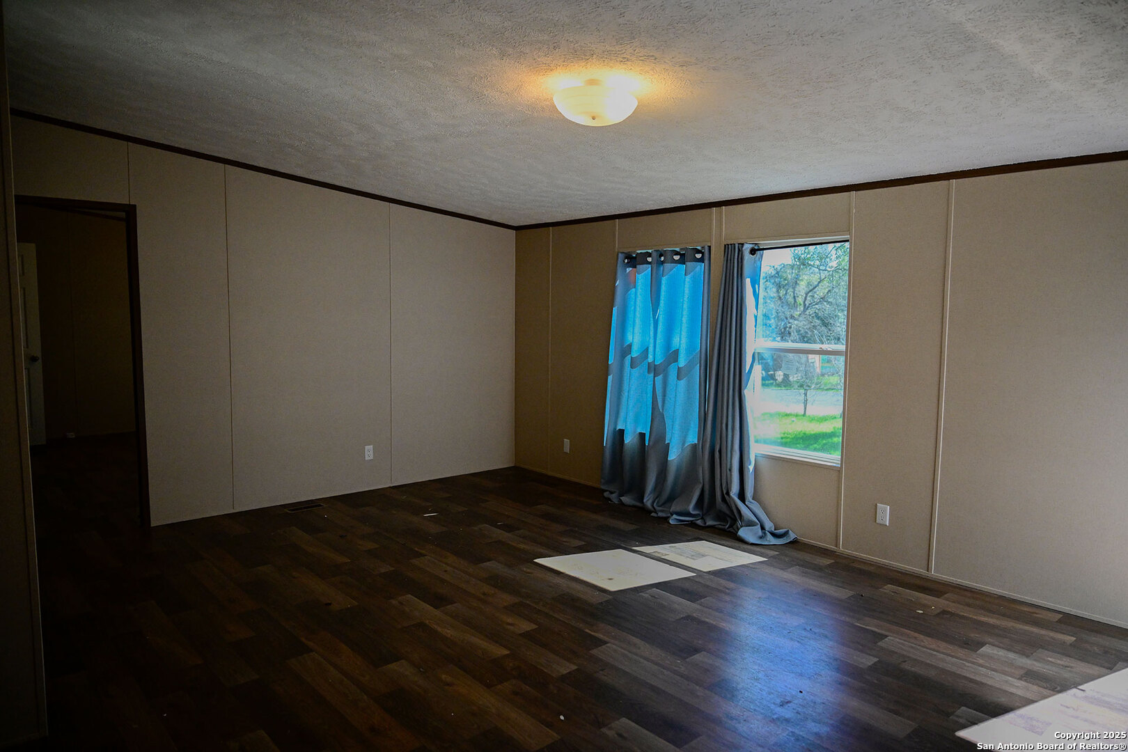 909 Pine Eagle Lane San Antonio TX 78260