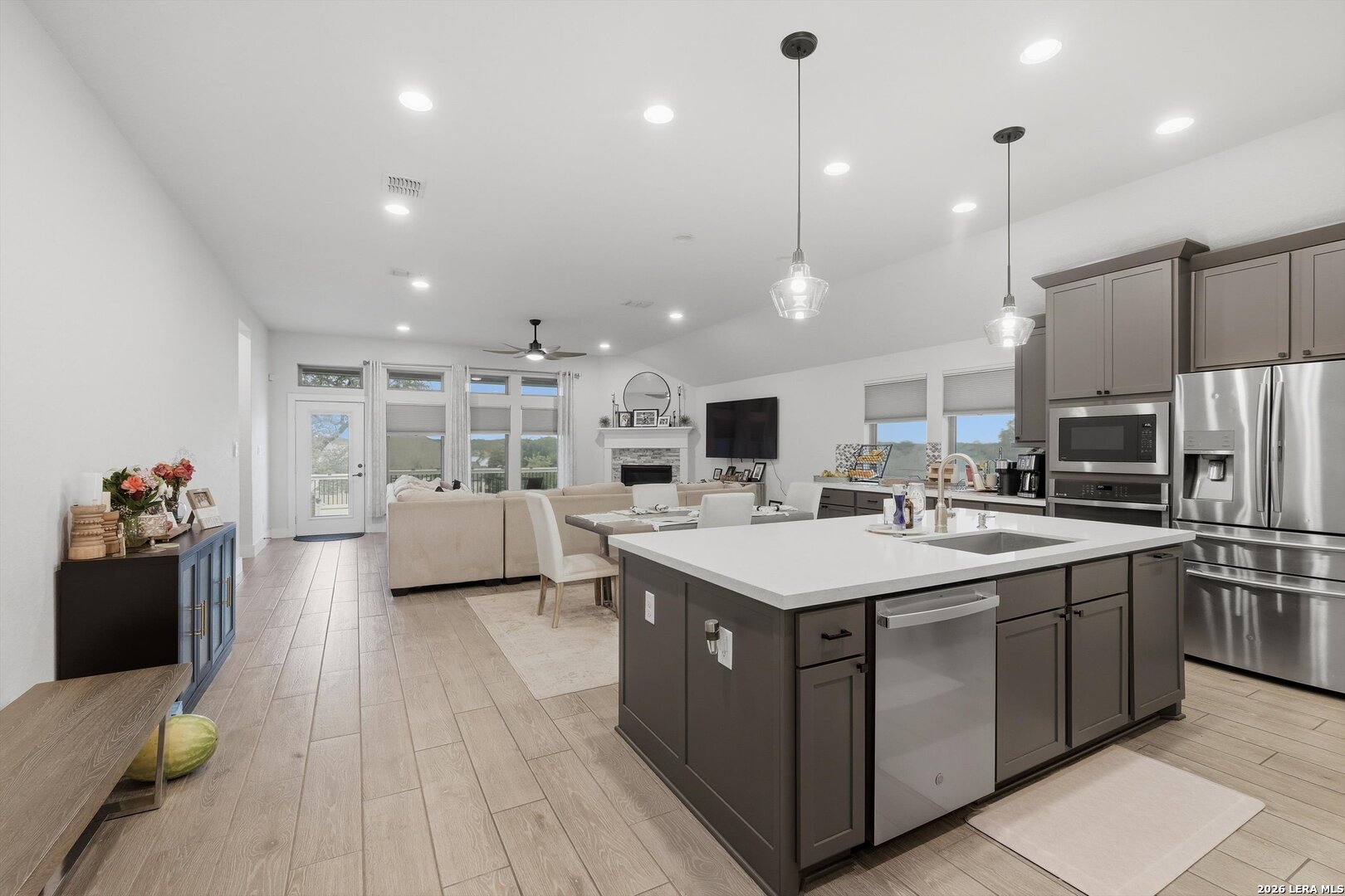 1102 Cadogan Squire San Antonio TX 78260