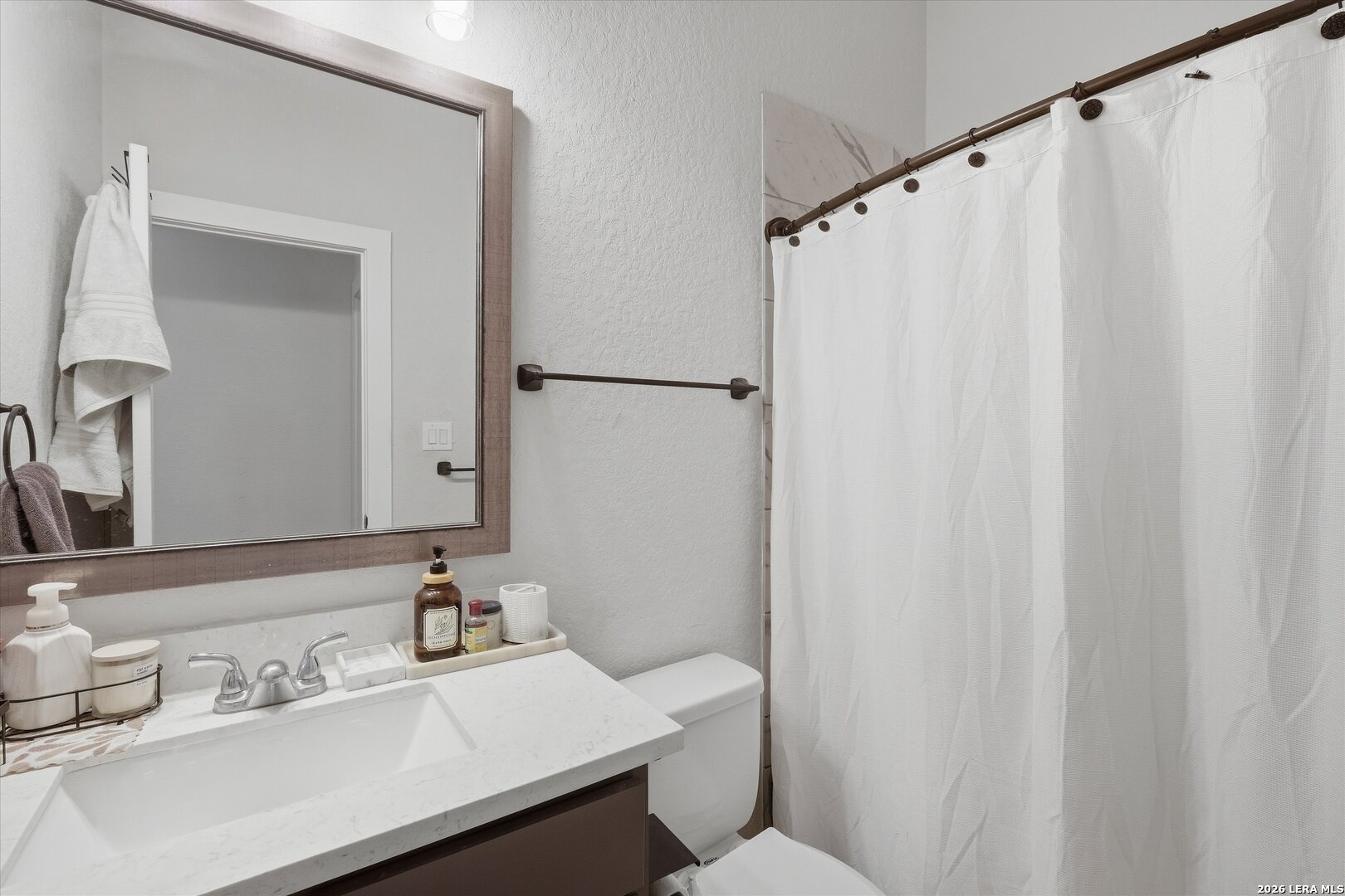 1102 Cadogan Squire San Antonio TX 78260