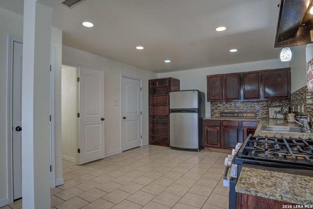 11355 Crescent Peak San Antonio TX 78245