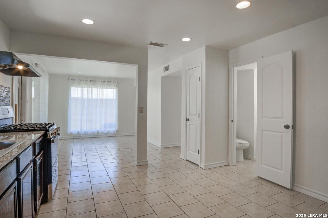 11355 Crescent Peak San Antonio TX 78245