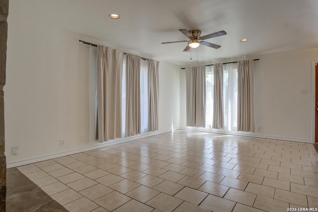 11355 Crescent Peak San Antonio TX 78245