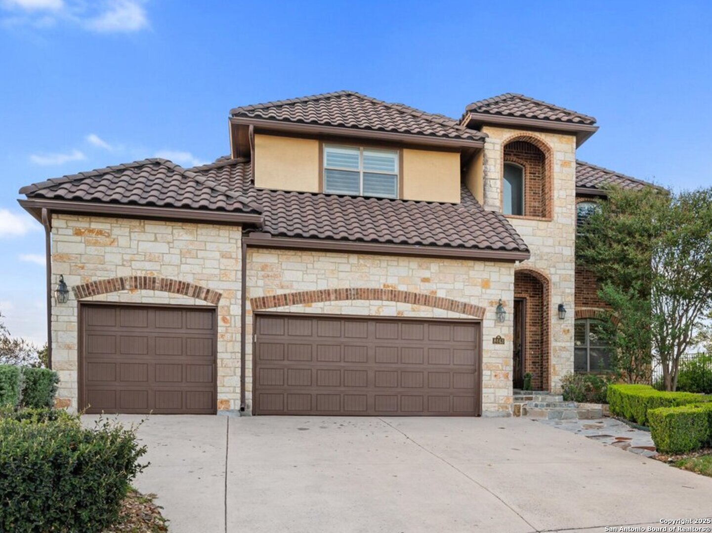 8443 Pico De Aguila San Antonio TX 78255