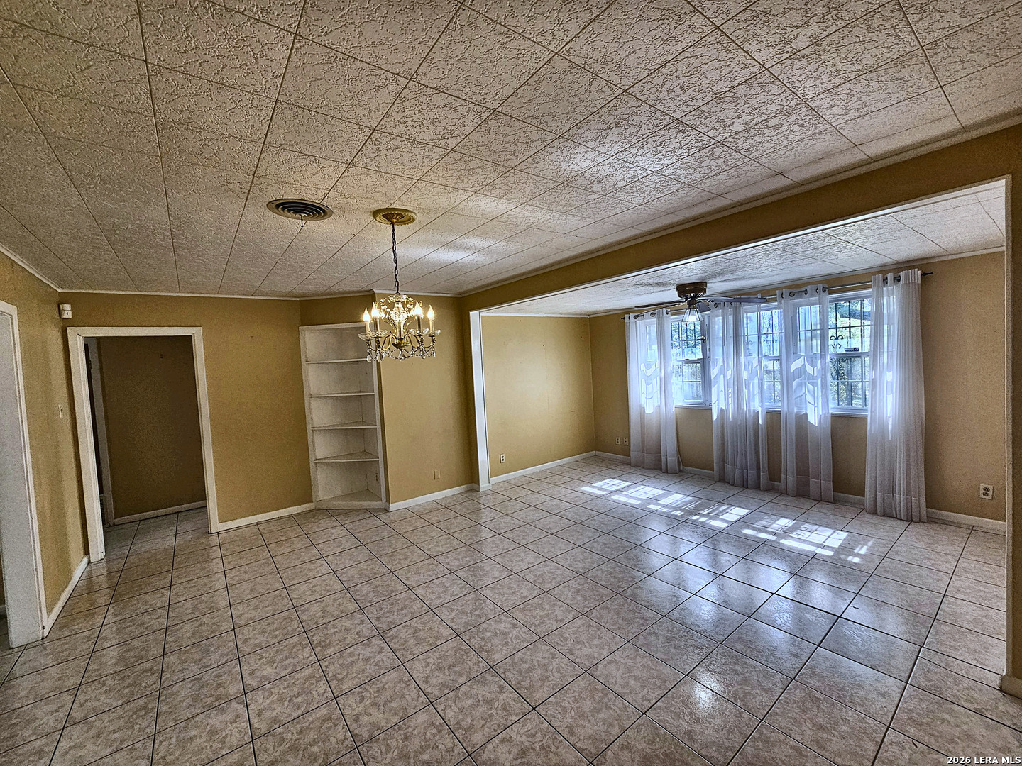 136 Rilla Vista Drive San Antonio TX 78216