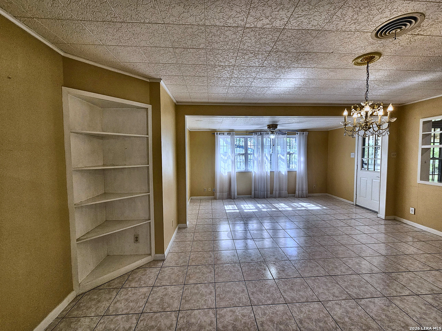 136 Rilla Vista Drive San Antonio TX 78216