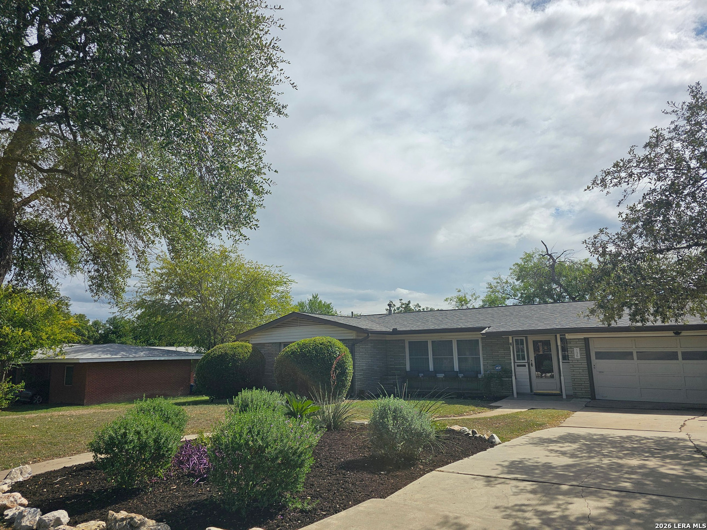 136 Rilla Vista Drive San Antonio TX 78216
