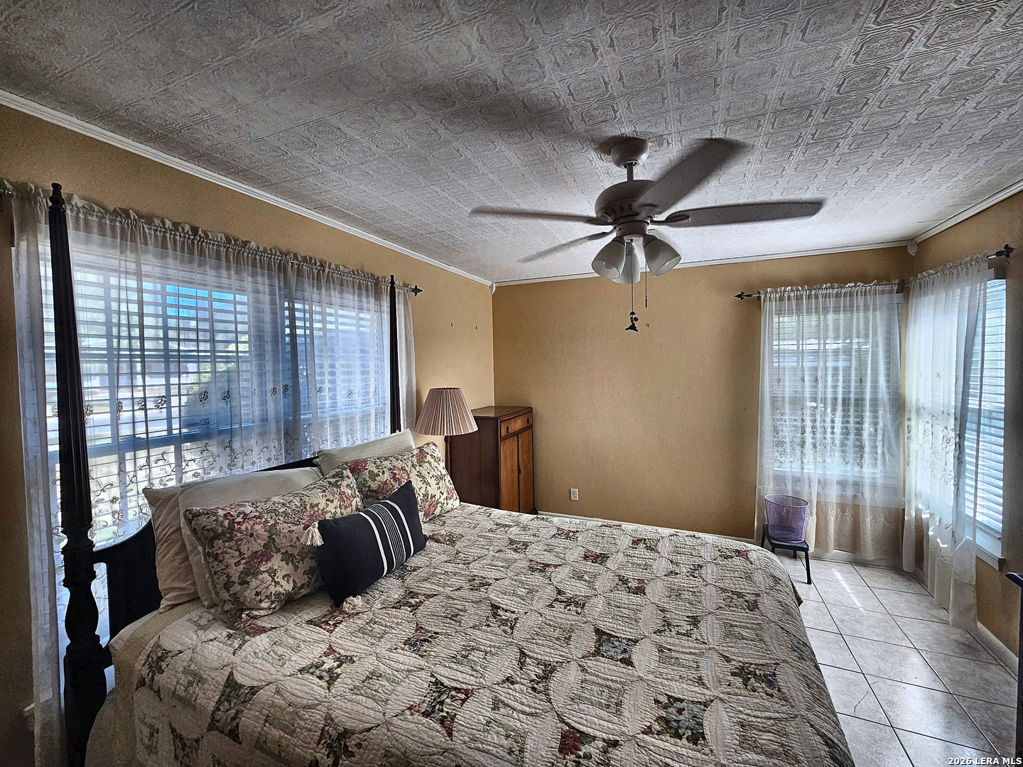 136 Rilla Vista Drive San Antonio TX 78216