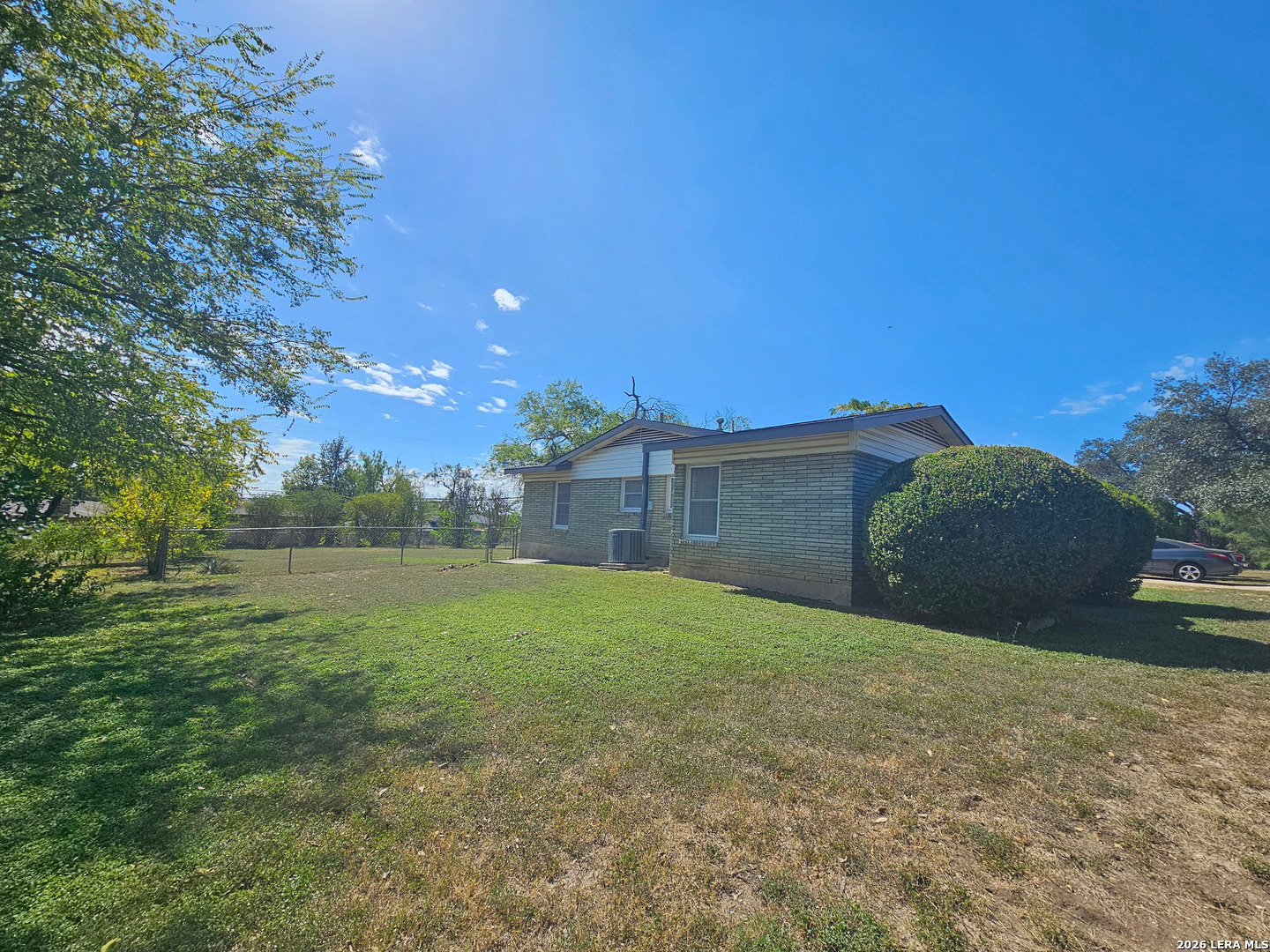 136 Rilla Vista Drive San Antonio TX 78216