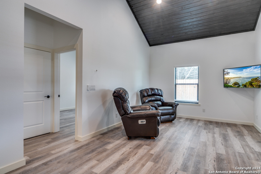 6401 Whartons Dock Bandera TX 78003