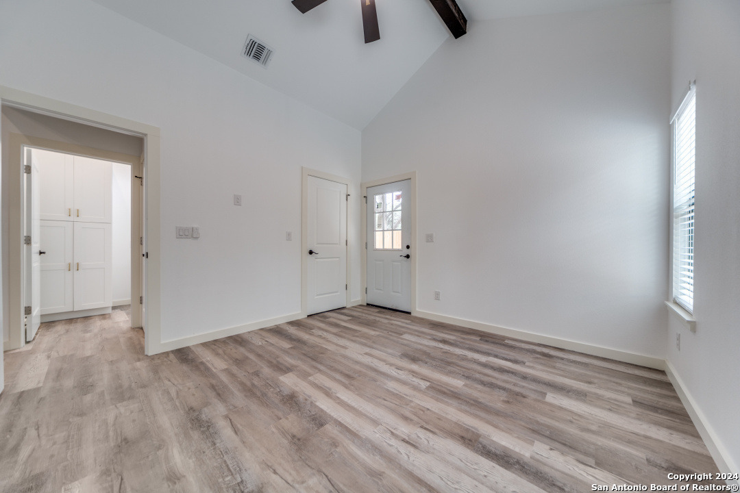 6401 Whartons Dock Bandera TX 78003