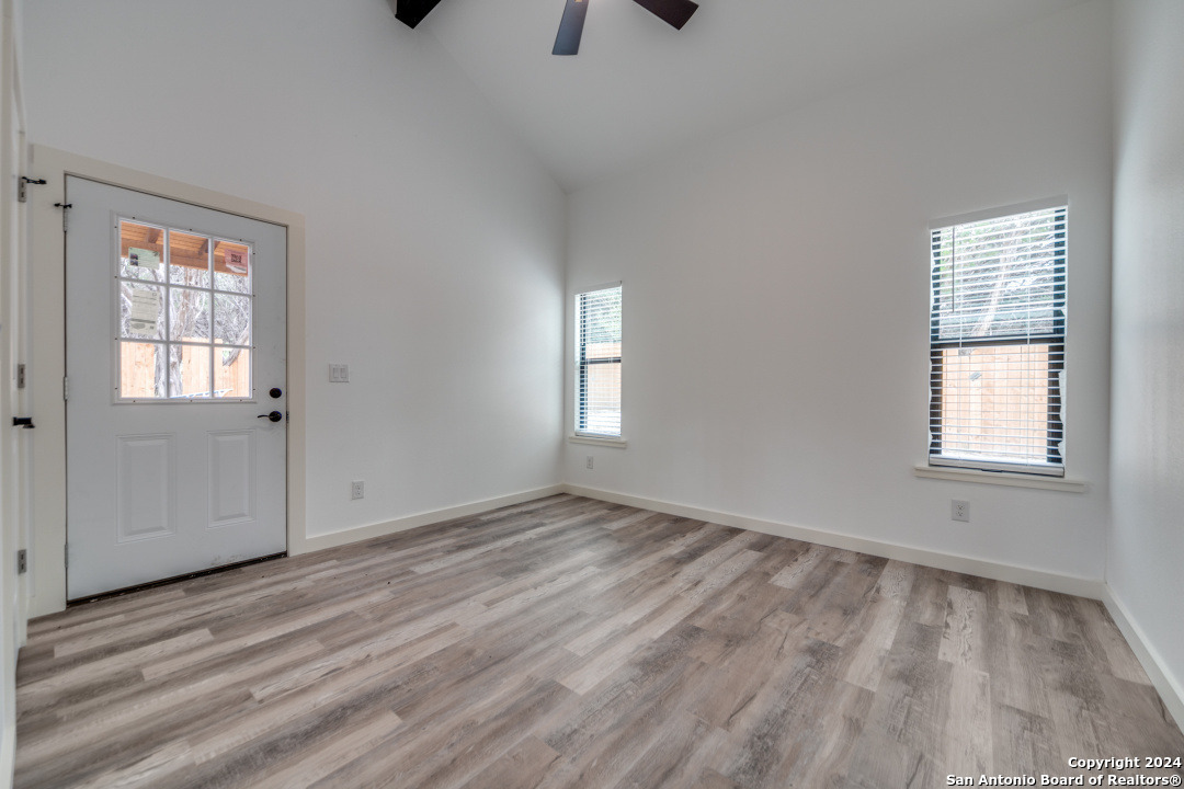 6401 Whartons Dock Bandera TX 78003