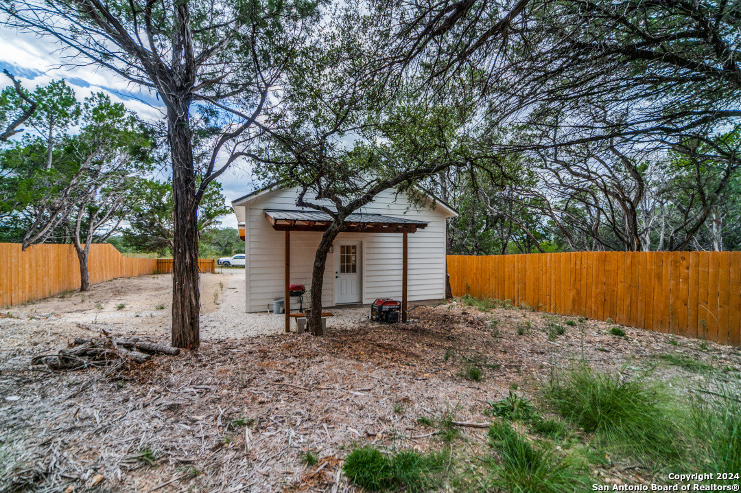 6401 Whartons Dock Bandera TX 78003