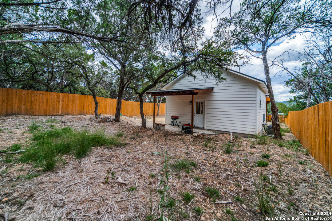 6401 Whartons Dock Bandera TX 78003