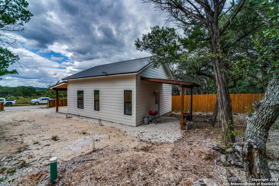 6401 Whartons Dock Bandera TX 78003