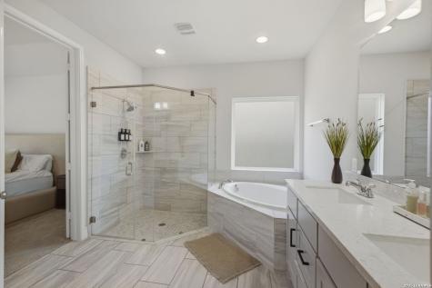 1920 Highland Seguin TX 78155