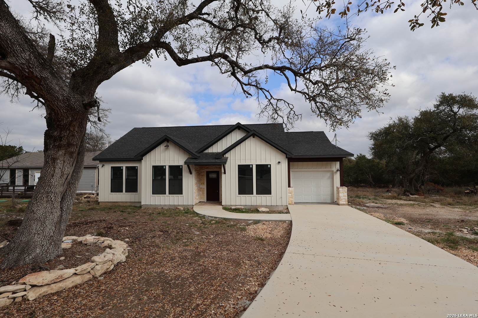 2647 Western Skies Spring Branch TX 78070