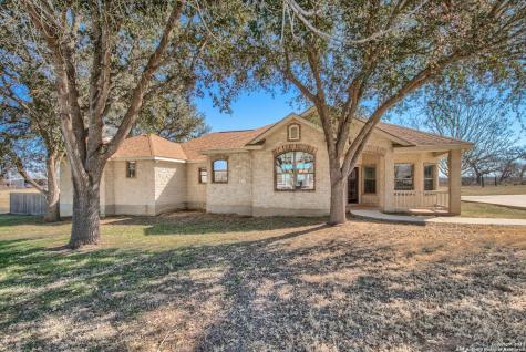 2096 Sandy Elm Road La Vernia TX 78121