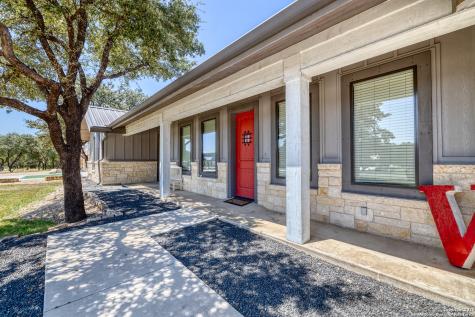 989 Mountain Valley Drive Concan TX 78838