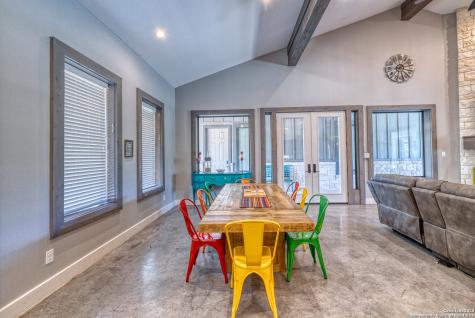 989 Mountain Valley Drive Concan TX 78838