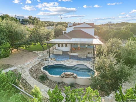 1023 Silent Hollow San Antonio TX 78260