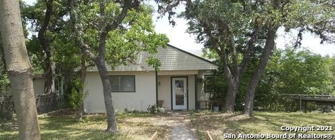565 Ridgehaven Street Canyon Lake TX 78133