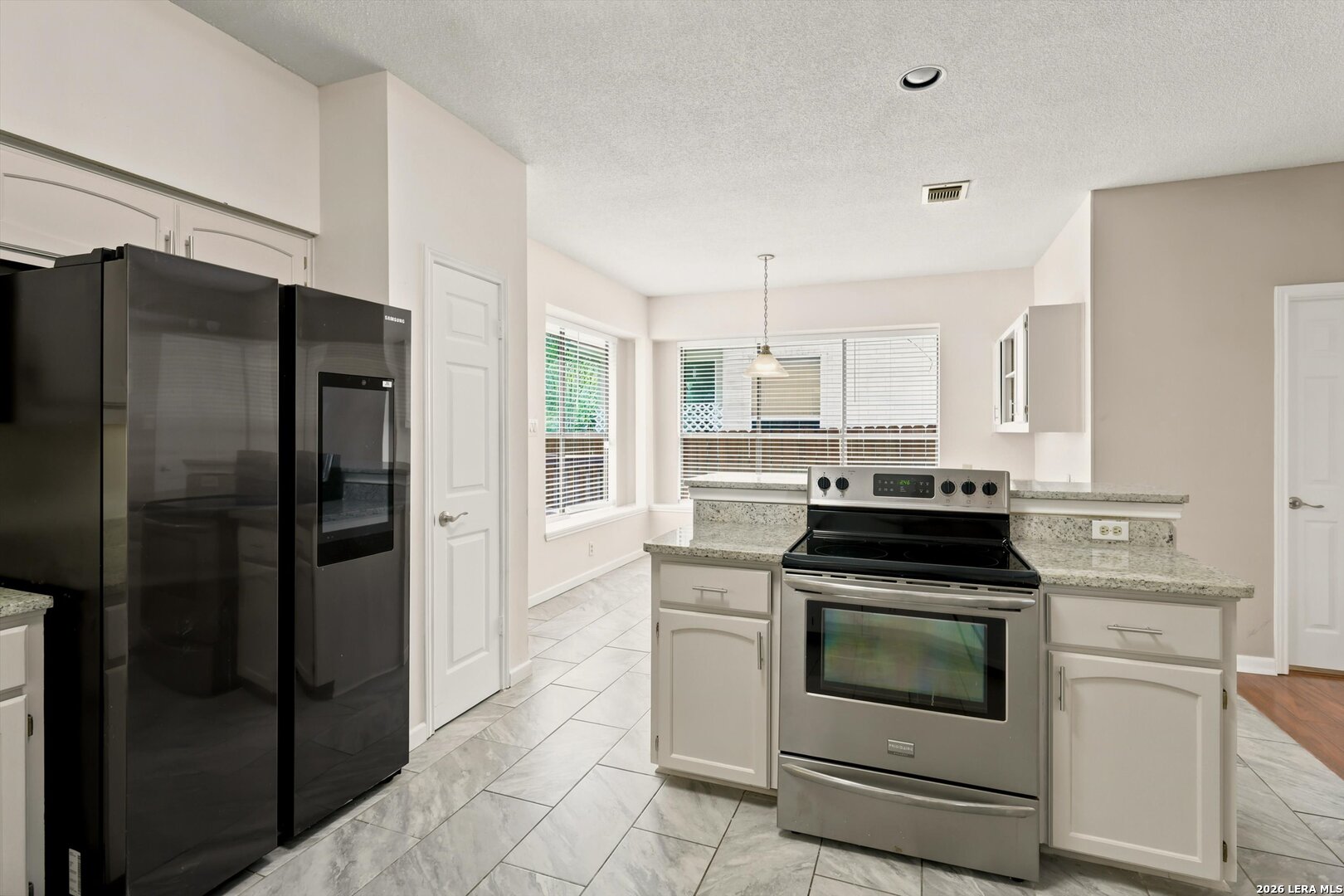 8814 Lost Woods San Antonio TX 78240
