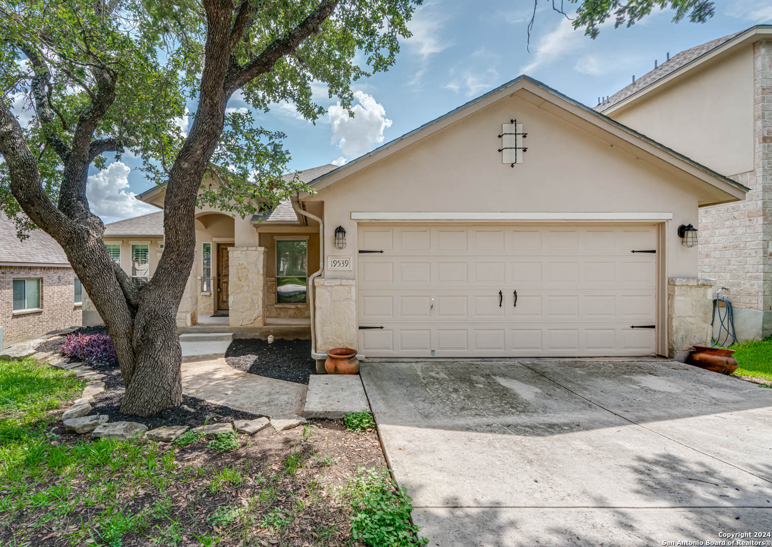 19539 Highgrove Lane San Antonio TX 78258