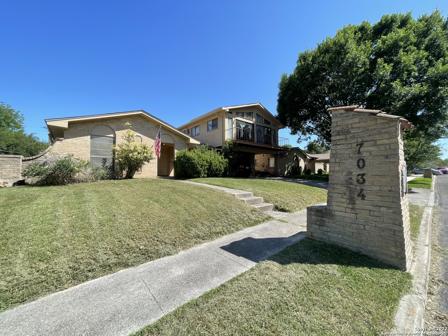 7034 Forest Way Street San Antonio TX 78240