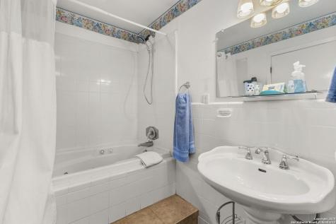 1385 Edwards Boulevard New Braunfels TX 78132