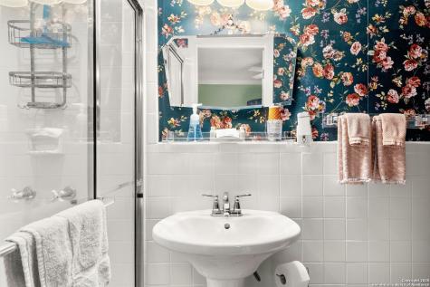 1385 Edwards Boulevard New Braunfels TX 78132