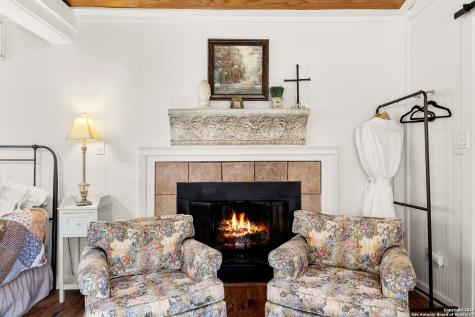 1385 Edwards Boulevard New Braunfels TX 78132