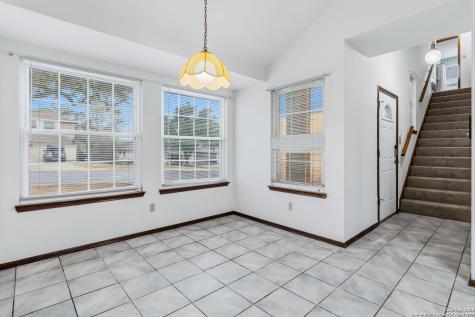 14658 Highland Ridge San Antonio TX 78233