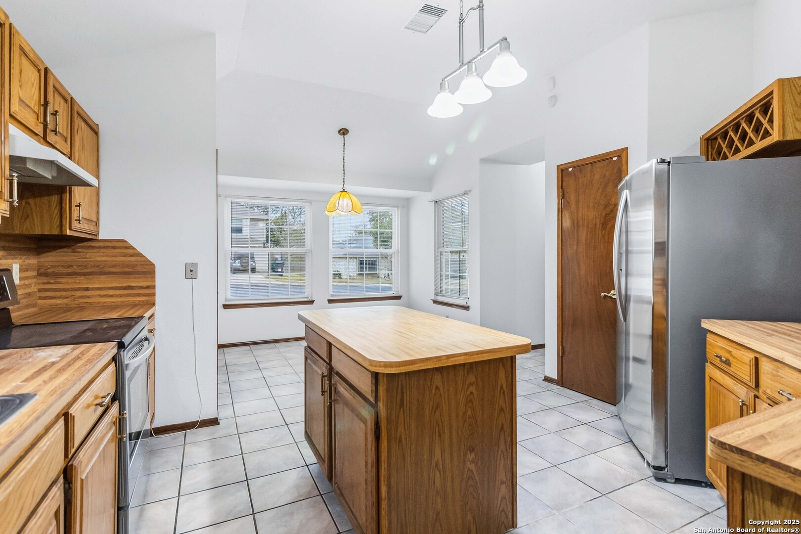 14658 Highland Ridge San Antonio TX 78233