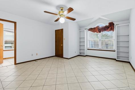 14658 Highland Ridge San Antonio TX 78233