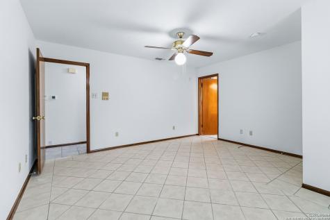 14658 Highland Ridge San Antonio TX 78233