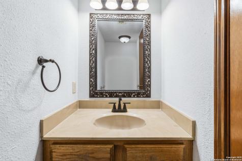 14658 Highland Ridge San Antonio TX 78233