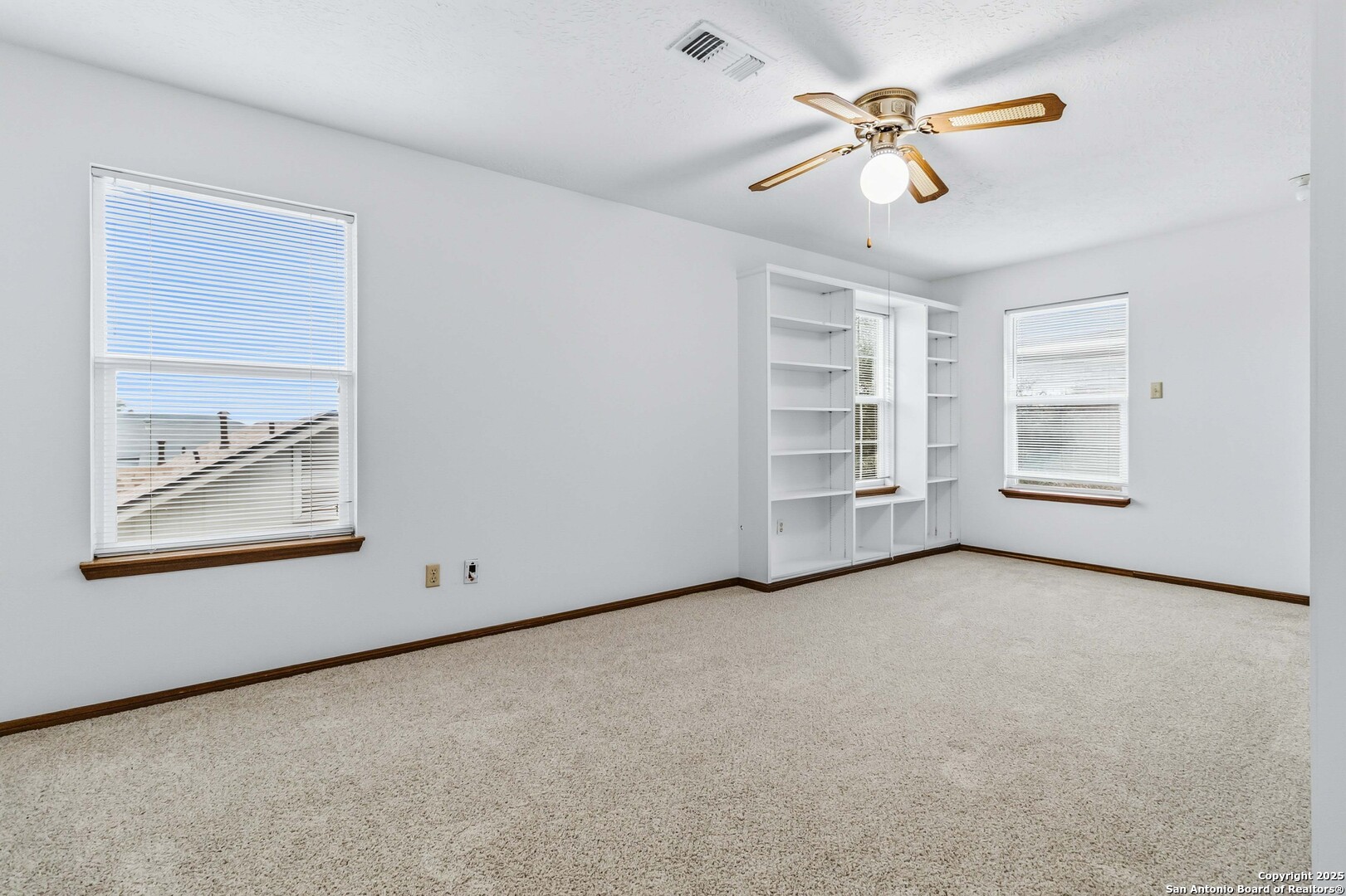 14658 Highland Ridge San Antonio TX 78233