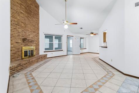 14658 Highland Ridge San Antonio TX 78233
