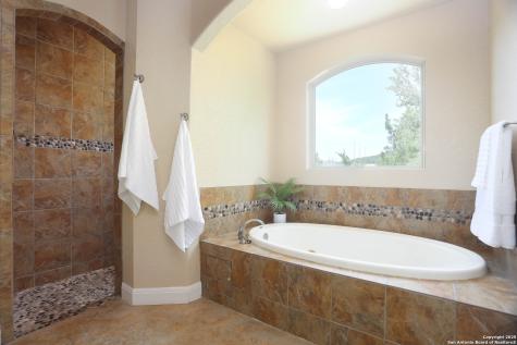 12302 Calvert Helotes TX 78023