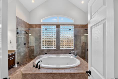 18006 Maui Sands San Antonio TX 78255