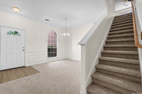 9134 Hilltop Crossing Drive San Antonio TX 78251