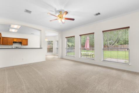 9134 Hilltop Crossing Drive San Antonio TX 78251