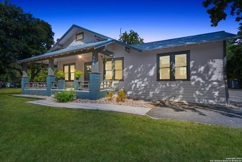 307 W Bridge Street New Braunfels TX 78130
