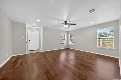 16103 Branding Pass San Antonio TX 78247