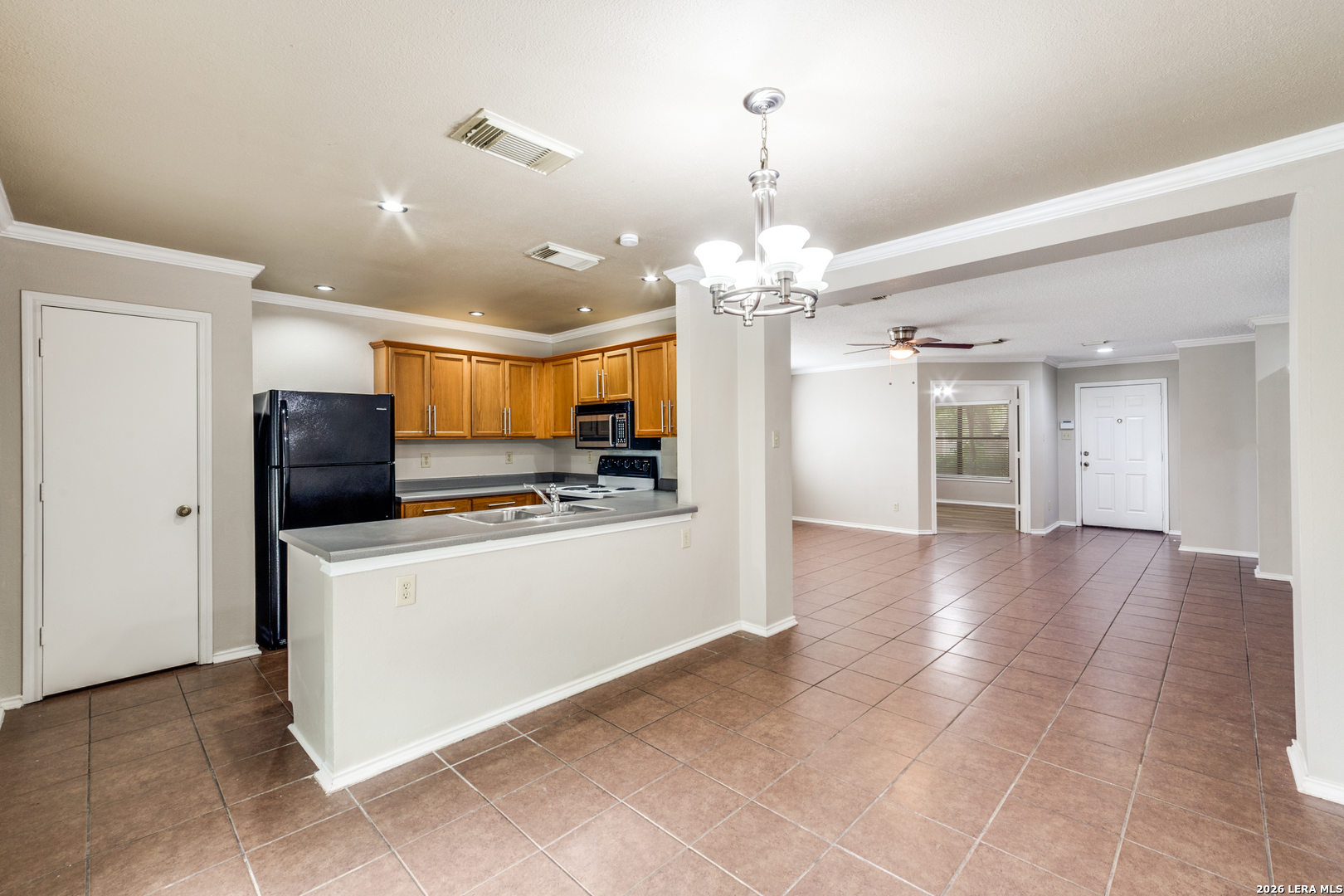10607 Cavelier San Antonio TX 78254