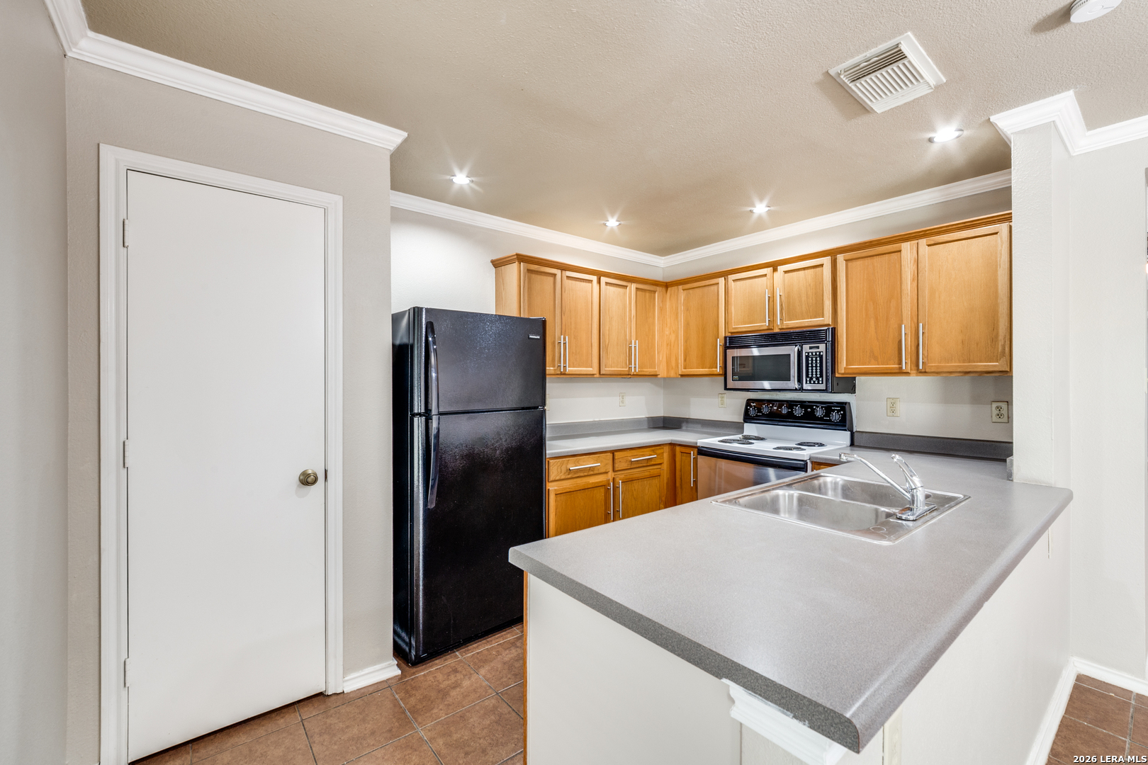 10607 Cavelier San Antonio TX 78254