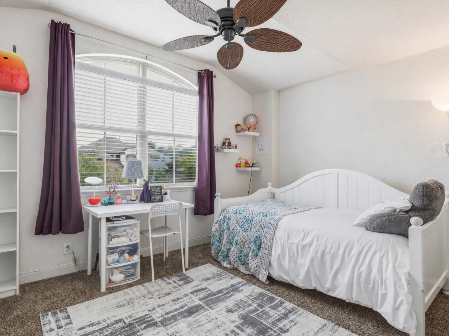 27015 N Oleander Chase Boerne TX 78015