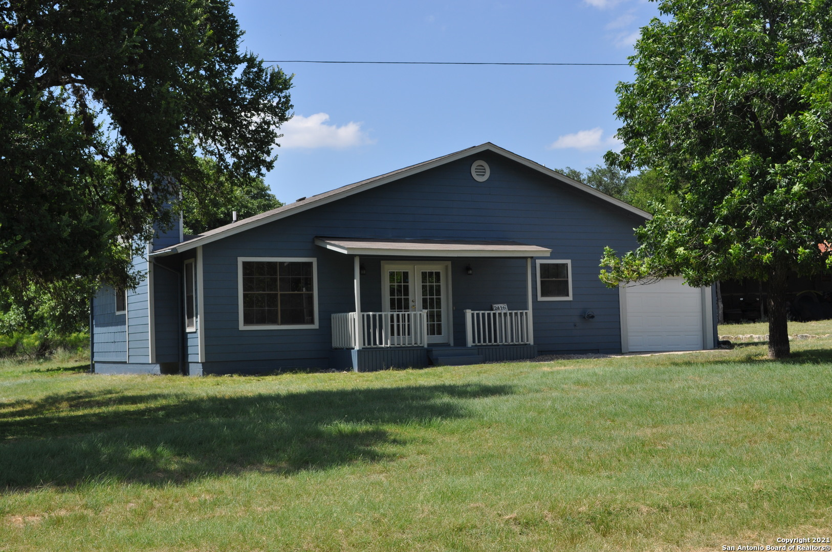 2416 Rohrbuch Road Pipe Creek TX 78063