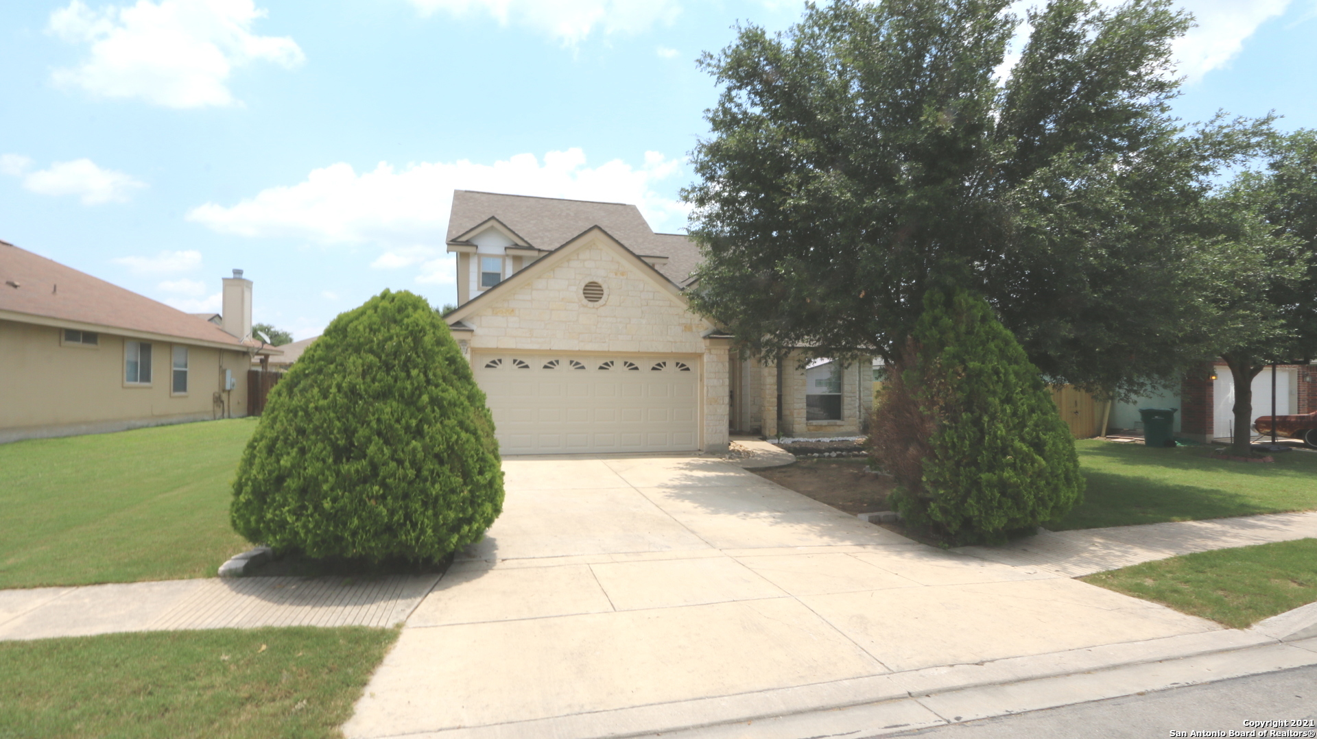 9535 Autumn Run Lane Converse TX 78109